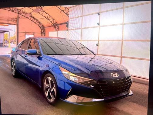 2023 Hyundai ELANTRA Limited