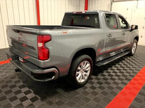 2020 Chevrolet Silverado 1500 Custom