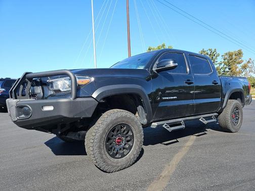 2018 Toyota Tacoma SR