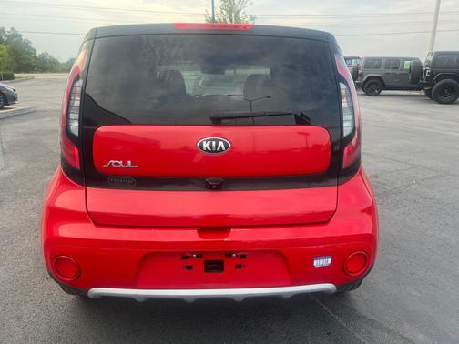 2017 Kia Soul +