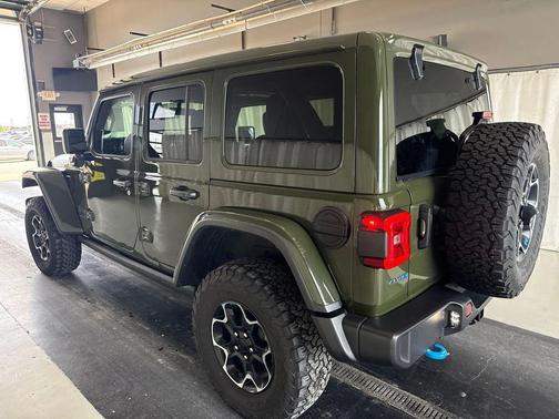 Green Clearcoat 2023 Jeep Wrangler Rubicon