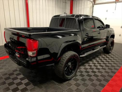 2016 Toyota Tacoma TRD Sport