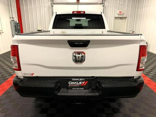 2020 RAM 2500 Tradesman Crew Cab 4X4 6'4' Box