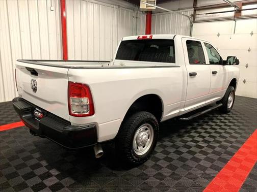 2020 RAM 2500 Tradesman Crew Cab 4X4 6'4' Box