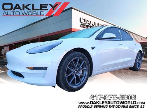 2022 Tesla Model 3 Standard Range