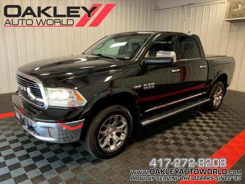 2017 RAM 1500 Limited Crew Cab 4x4 5'7' Box
