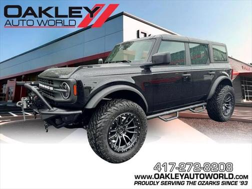 2025 Ford Bronco Base 4 Door 4x4