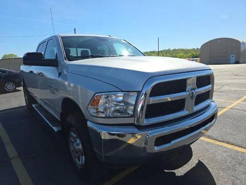 Bright Silver Metallic Clearcoat 2017 RAM 2500 Tradesman Crew Cab 4x4 8' Box