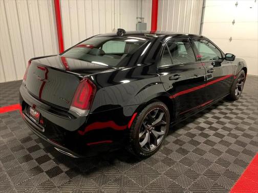 2023 Chrysler 300 S
