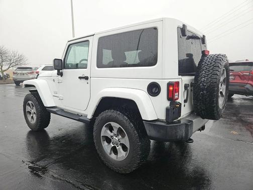 2017 Jeep Wrangler Sahara