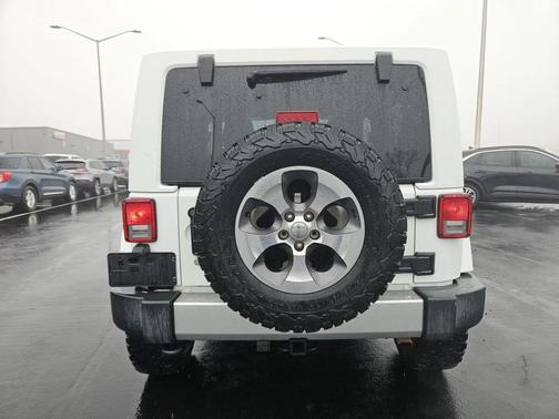 2017 Jeep Wrangler Sahara