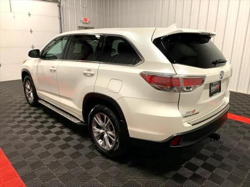 2016 Toyota Highlander LE Plus
