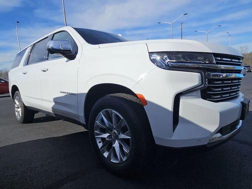 2023 Chevrolet Suburban Premier