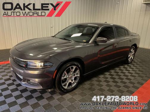 2016 Dodge Charger SXT