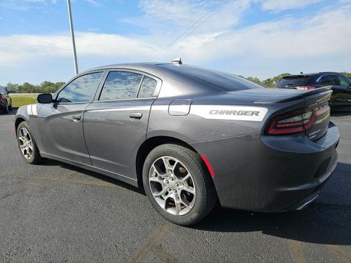 2016 Dodge Charger SXT