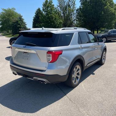 Iconic Silver Metallic 2020 Ford Explorer Platinum
