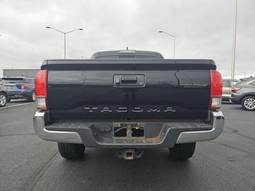 2016 Toyota Tacoma SR5