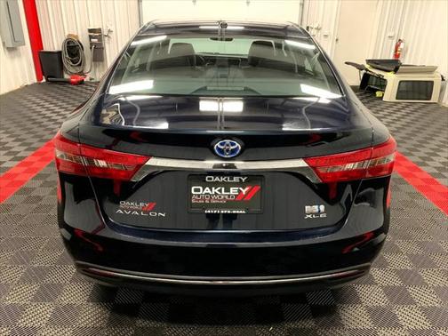 2018 Toyota Avalon Hybrid XLE Plus