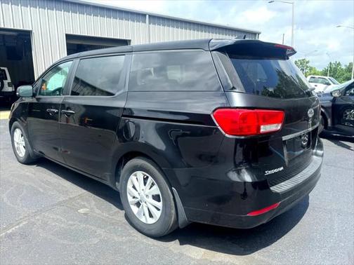 2018 Kia Sedona LX