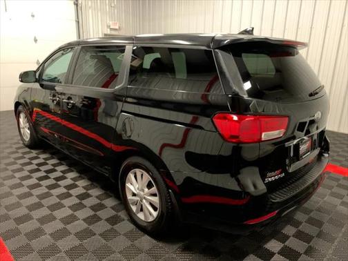 2018 Kia Sedona LX