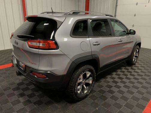 2017 Jeep Cherokee Trailhawk