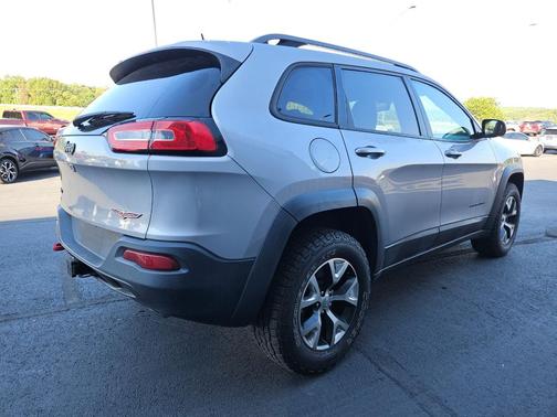 2017 Jeep Cherokee Trailhawk