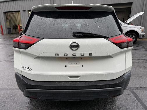 Glacier White 2021 Nissan Rogue S