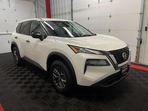 Glacier White 2021 Nissan Rogue S