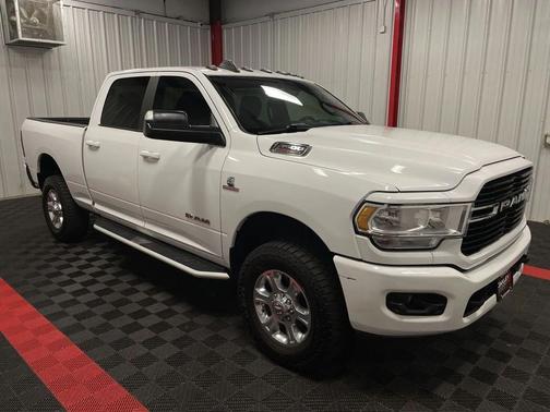 2019 RAM 3500 Big Horn Crew Cab 4x4 6'4' Box