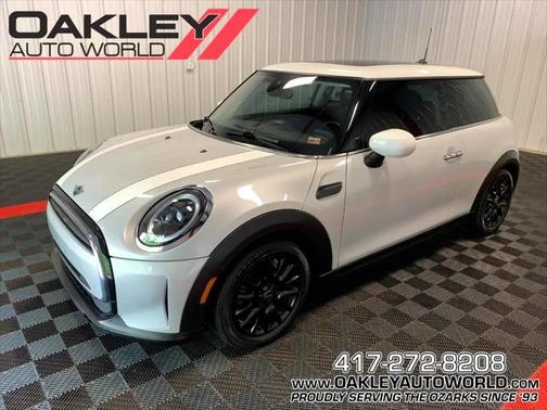 2022 MINI Hardtop Cooper