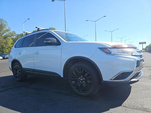 2018 Mitsubishi Outlander SE