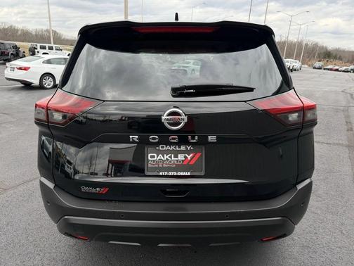 2021 Nissan Rogue S