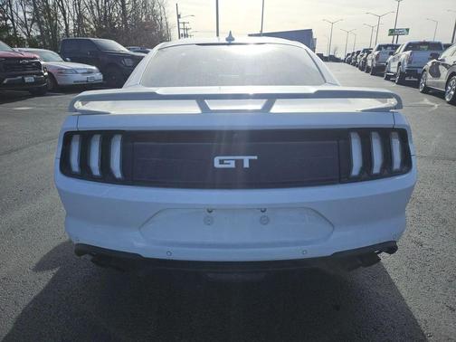 2022 Ford Mustang GT Premium