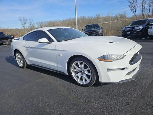 2022 Ford Mustang GT Premium