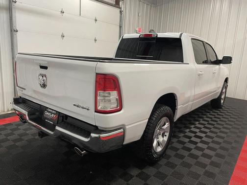 Bright White Clearcoat 2021 RAM 1500 Big Horn/Lone Star