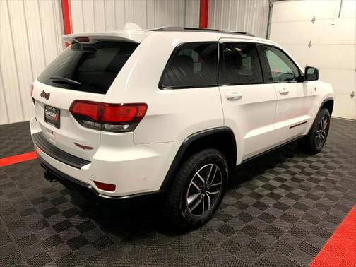 2020 Jeep Grand Cherokee Trailhawk