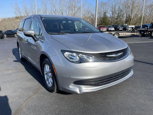 2019 Chrysler Pacifica LX