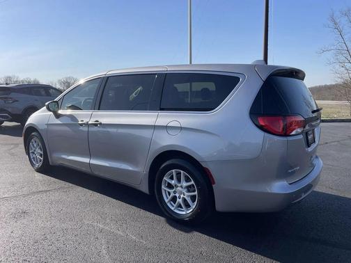 2019 Chrysler Pacifica LX