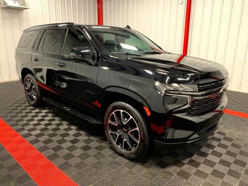 2022 Chevrolet Tahoe 4WD RST