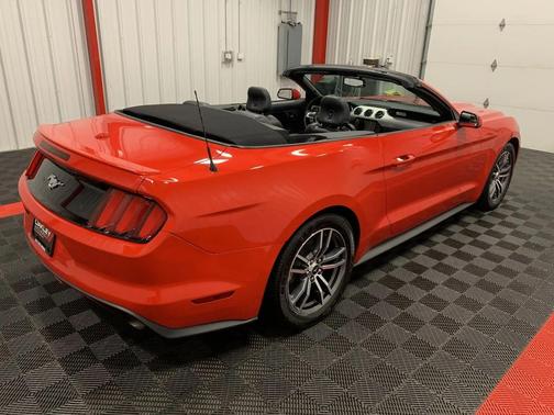 2017 Ford Mustang EcoBoost Premium
