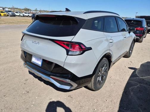 2023 Kia Sportage SX