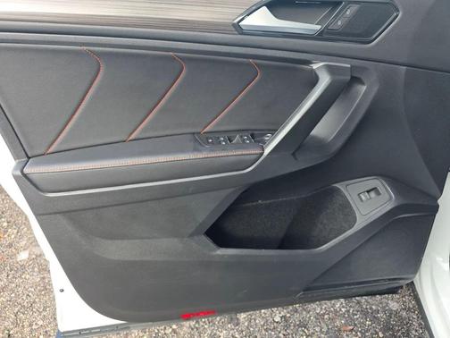 2024 Volkswagen Tiguan 2.0T Wolfsburg Edition