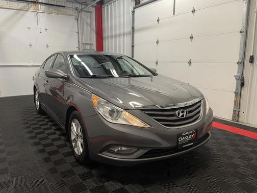 Harbor Gray Metallic 2013 Hyundai SONATA GLS