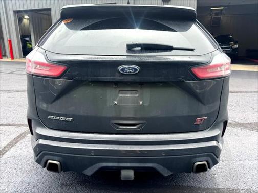 2020 Ford Edge ST