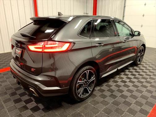 2020 Ford Edge ST