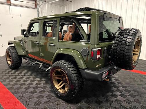 Photo 4 of 60 of 2022 Jeep Wrangler Unlimited Sport