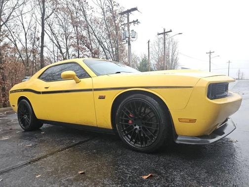 2012 Dodge Challenger SRT8 392