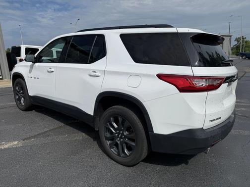 Summit White 2020 Chevrolet Traverse RS