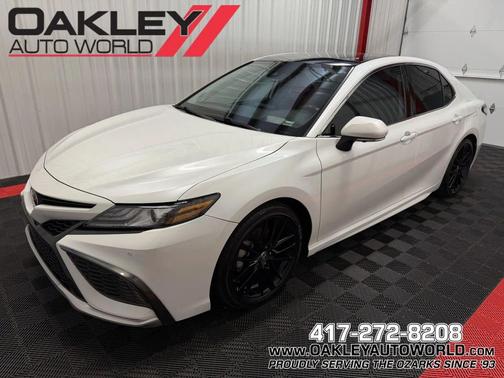 Wind Chill Pearl 2021 Toyota Camry XSE