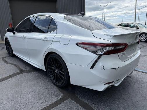 Wind Chill Pearl 2021 Toyota Camry XSE